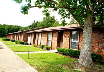 Glendale Apartments in Foley, AL - Building Photo - Building Photo