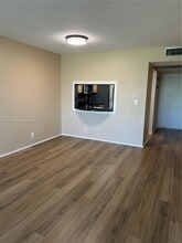 9230 Lagoon Pl in Davie, FL - Building Photo - Building Photo