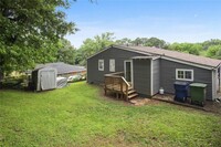 948 McKay Dr SE - 14