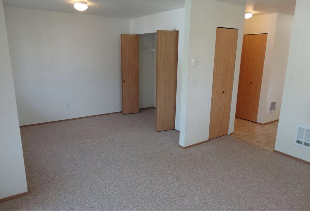 501 Voltaire Ct in Bellingham, WA - Building Photo