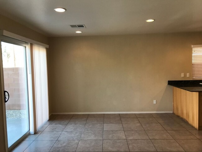 8026 Allensford Ave in Las Vegas, NV - Building Photo - Building Photo