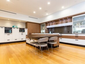 173 Massachusetts Ave, Unit 1 in Boston, MA - Building Photo - Building Photo