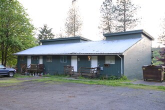 61333 Barger Rd in Saint Helens, OR - Building Photo - Building Photo