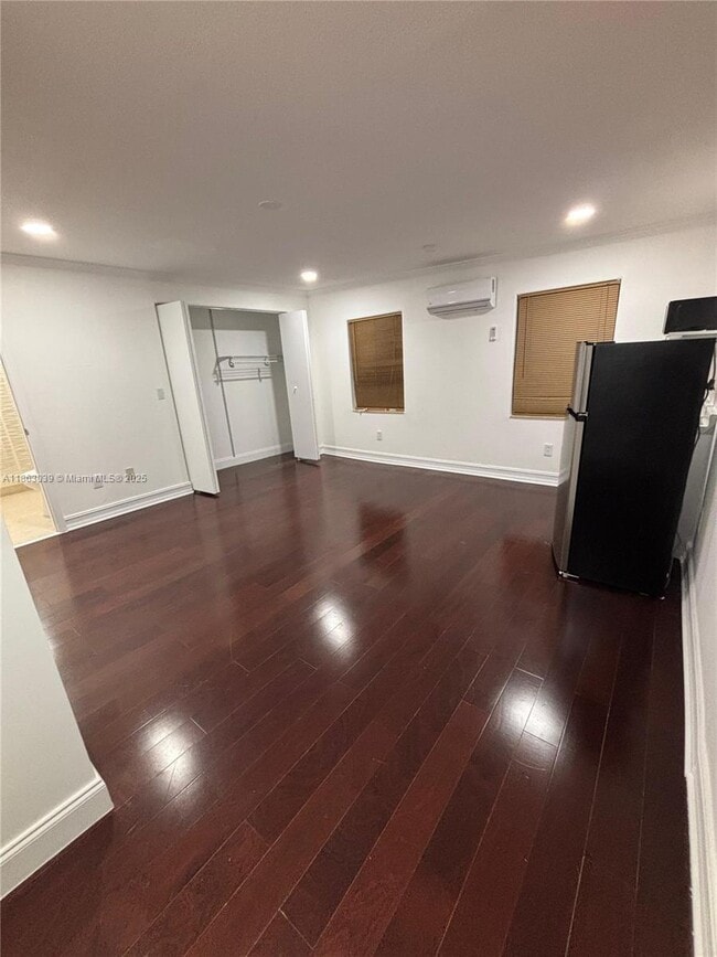 645 NW 7th Ave in Homestead, FL - Building Photo - Building Photo