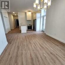 39-39 Main St in Cambridge, ON - Building Photo - Building Photo