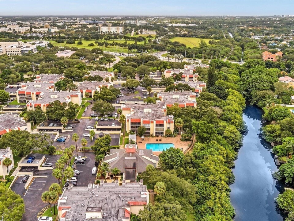 642 NW 13th St in Boca Raton, FL - Building Photo