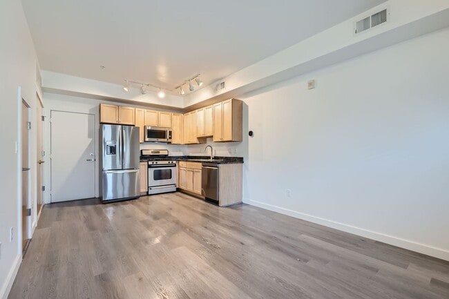 3220 Foundry Pl in Boulder, CO - Foto de edificio - Building Photo