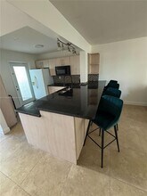 1893 S Ocean Dr in Hallandale Beach, FL - Building Photo - Building Photo