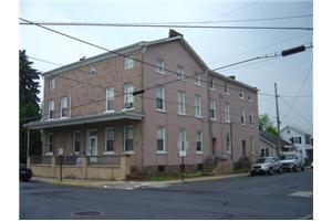 148 S Main St in Bernville, PA - Building Photo - Building Photo