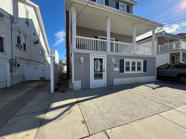 9 N Wyoming Ave-Unit -A in Ventnor City, NJ - Building Photo - Building Photo