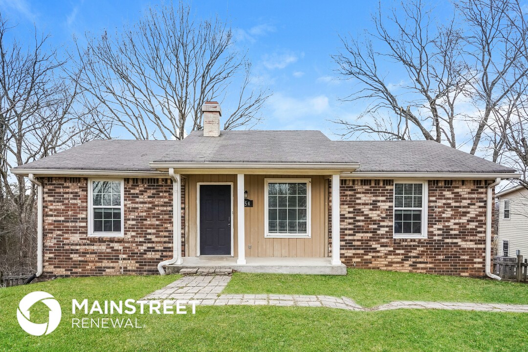 254 Township Dr in Hendersonville, TN - Building Photo