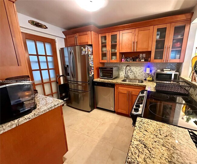 property at 211 NE 8th Ave