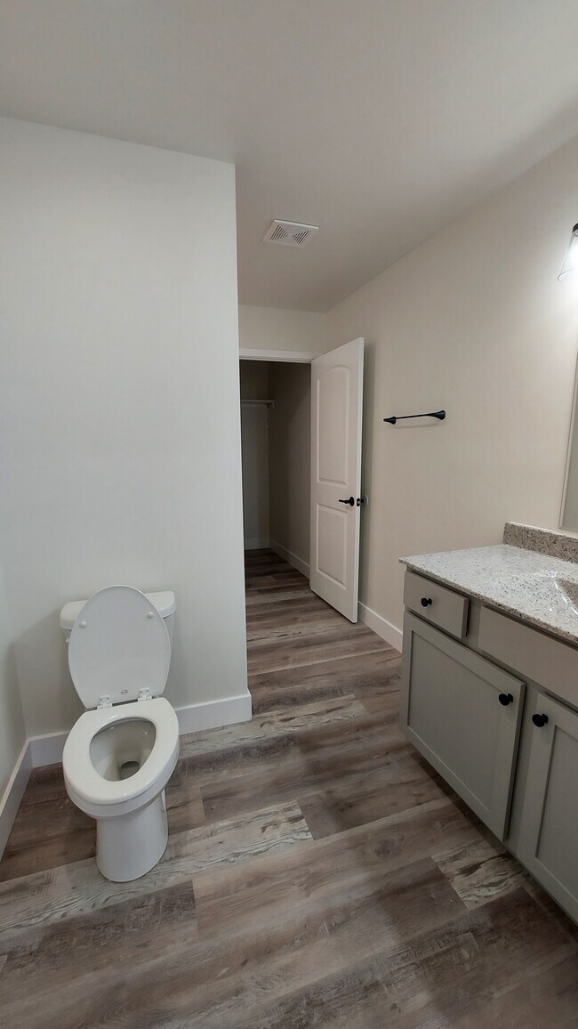 400 Eagle St in Moberly, MO - Building Photo - Building Photo