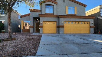 35915 W Marin Ave in Maricopa, AZ - Building Photo