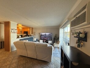 20930 Parthenia St, Unit 216 in Canoga Park, CA - Building Photo - Building Photo