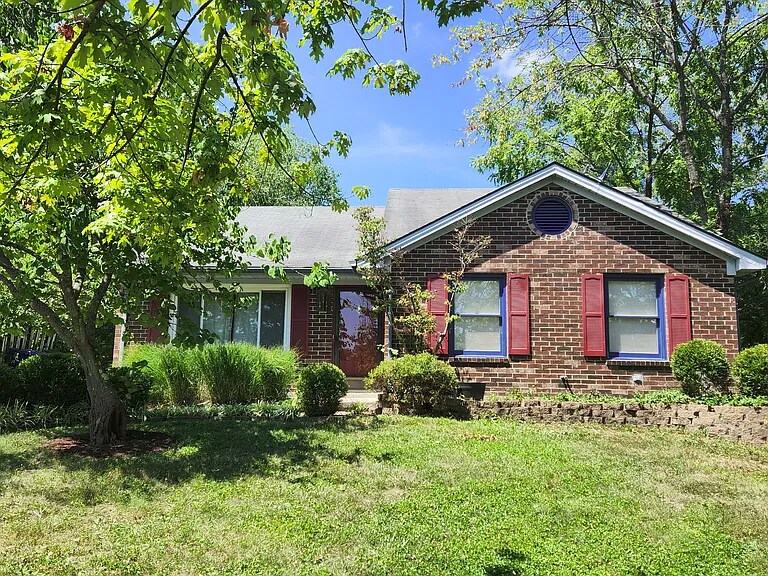 4909 Denmoor Ct in Lexington, KY - Building Photo