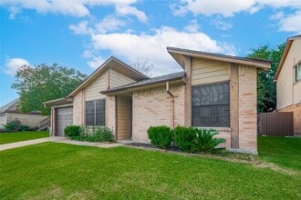 15331 Peachmeadow Ln in Channelview, TX - Building Photo - Building Photo