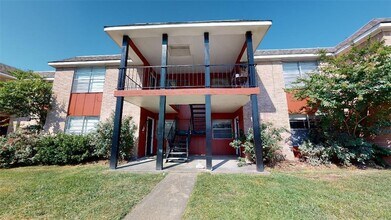 3800 E 29th St, Unit 18 in Bryan, TX - Building Photo - Building Photo