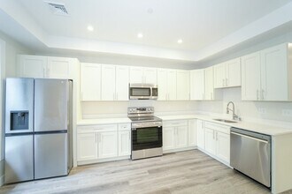 424 Marlborough St in Boston, MA - Building Photo - Building Photo