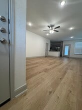 7521 Briarwood Pass in San Antonio, TX - Foto de edificio - Building Photo