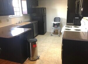 103 Conley Pl in Odessa, TX - Foto de edificio - Building Photo