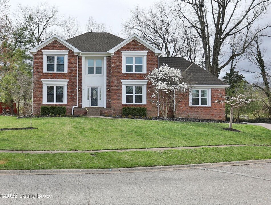 14404 Brook Forest Pl in Louisville, KY - Building Photo
