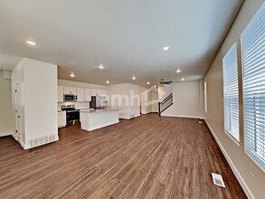 11133 Kitty Hawk Rd in South Jordan, UT - Building Photo - Building Photo