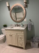 10 Roosevelt Rd in Wakefield, MA - Foto de edificio - Building Photo