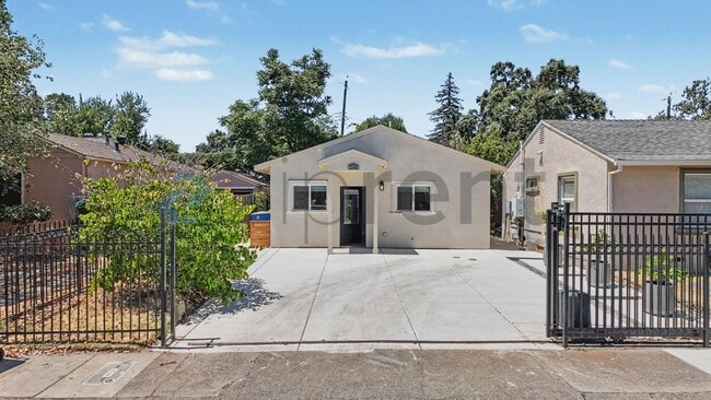 property at 3308 41st St