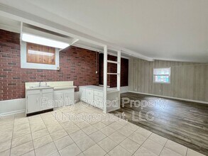 1522 Joan St in Charleston, SC - Building Photo - Building Photo