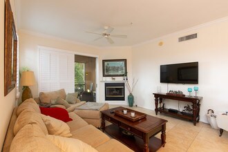 11760 St Andrews Place-Unit -301 in Wellington, FL - Building Photo - Building Photo