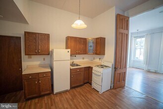 141 N 21st St in Philadelphia, PA - Building Photo - Building Photo