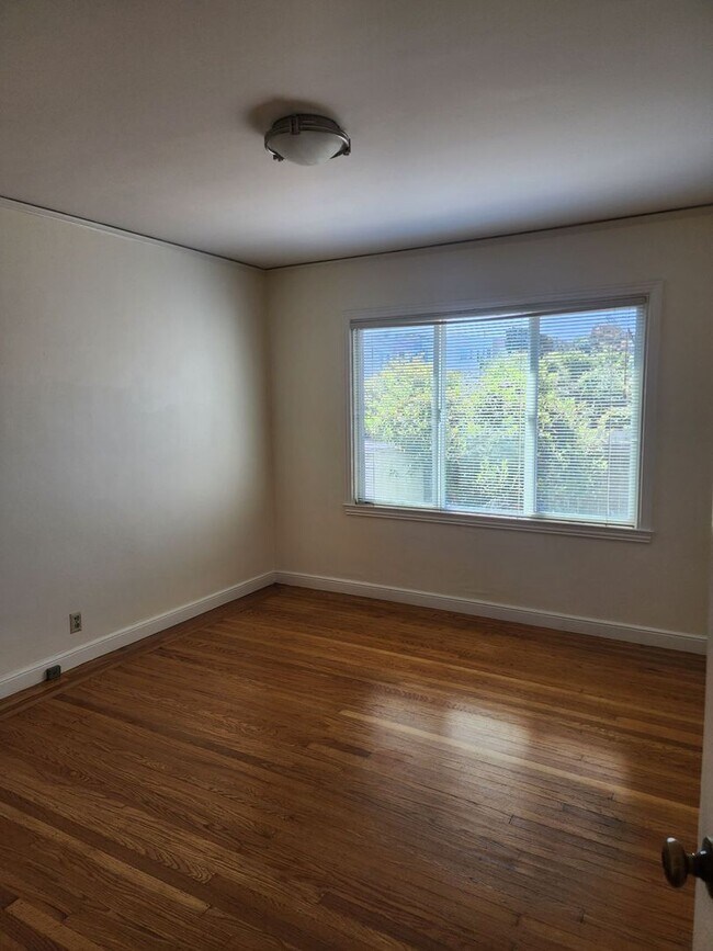 2741 Judah St in San Francisco, CA - Building Photo - Building Photo