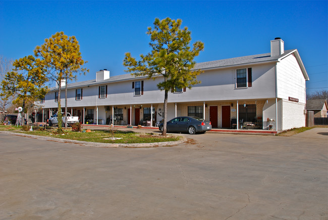 Hillcrest Apartments