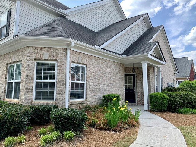 property at 1733 Oak Brook Ln NW
