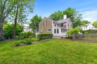 210 North St in Hingham, MA - Building Photo - Building Photo