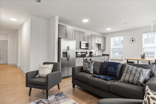 property at 2039 Woodburn Ave