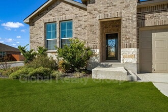 402 Singing Brk in Cibolo, TX - Building Photo - Building Photo