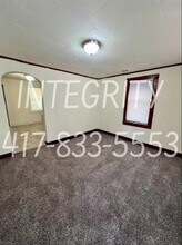 1631 E 8th St N in Springfield, MO - Building Photo - Building Photo