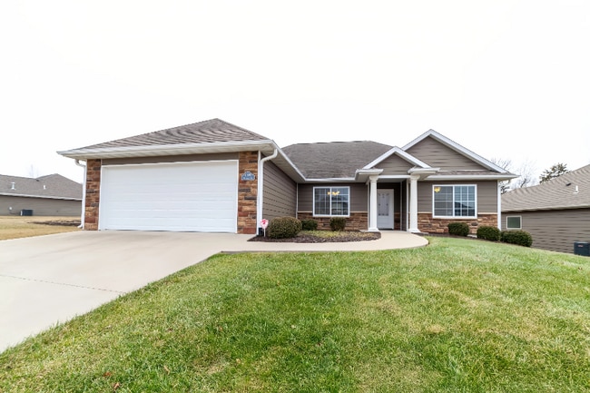 4500 Weybridge Dr