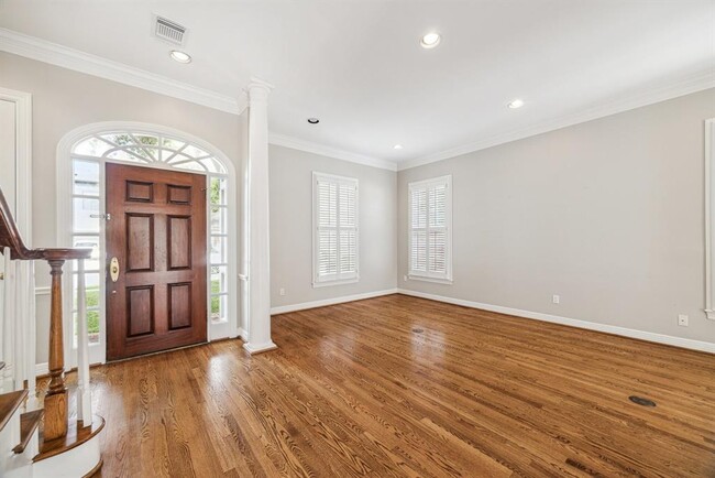 2517 Southgate Blvd in Houston, TX - Foto de edificio - Building Photo