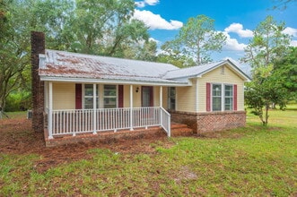 34 Goodwin Rd in Defuniak Springs, FL - Building Photo - Building Photo