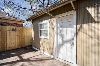 8209 Bangle St in Houston, TX - Building Photo - Building Photo