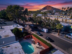 6935 E 4th St in Scottsdale, AZ - Building Photo