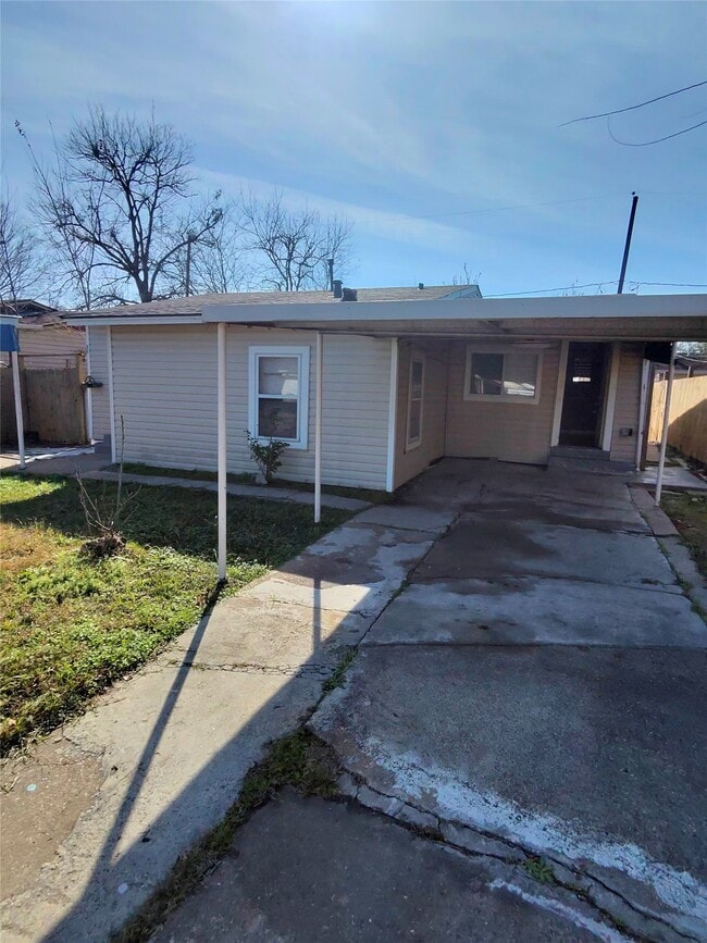 property at 10614 Chadwick St