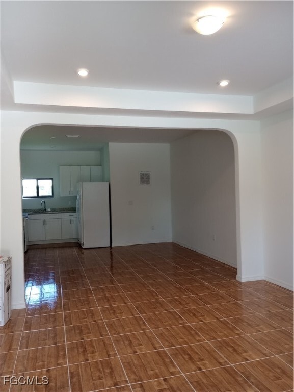 423 Canyon Dr S in Lehigh Acres, FL - Foto de edificio - Building Photo