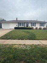 3253 SW 31st Terrace in Topeka, KS - Building Photo