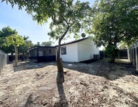 1049 Grandview Cir in Royal Palm Beach, FL - Building Photo - Building Photo