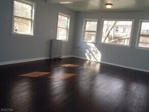 56 Pine Grove Terrace in Newark, NJ - Building Photo - Building Photo