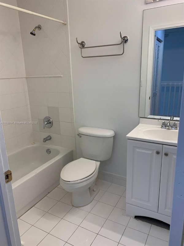 5737 NW 114th Path in Doral, FL - Building Photo - Building Photo